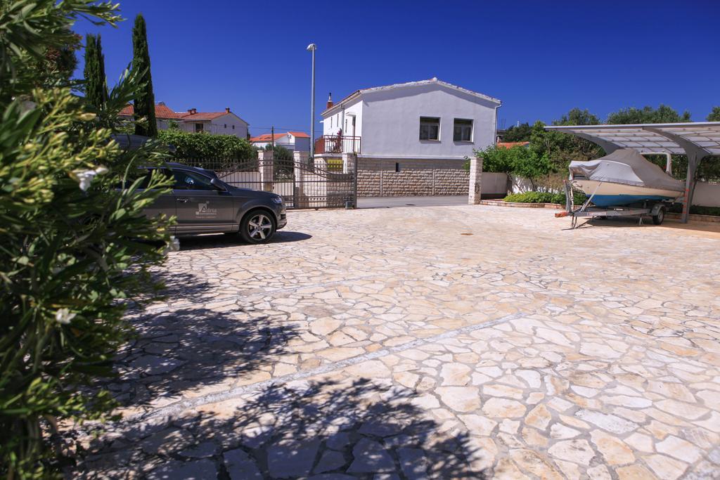 Apartments Spirito 로고즈니차 외부 사진